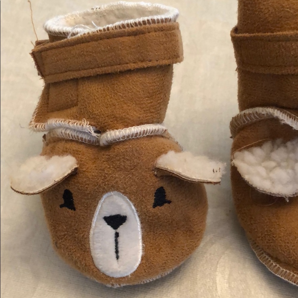 NWOT sherpa dog booties